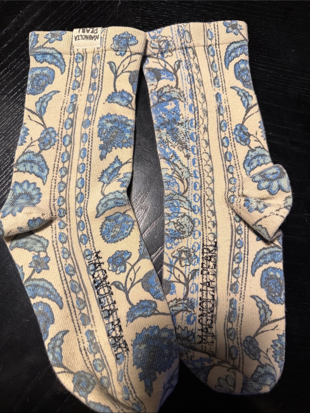 Magnolia Pearl Blue Ivy Plant Socks, NWOT - Picture 8 of 10